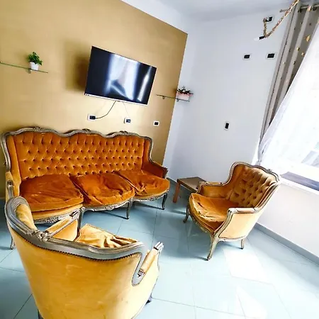 公寓 Aldebaran Holiday House To The Cinque Terre From Migliarina Station No Stress!!! *